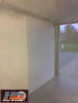 uitbekleden